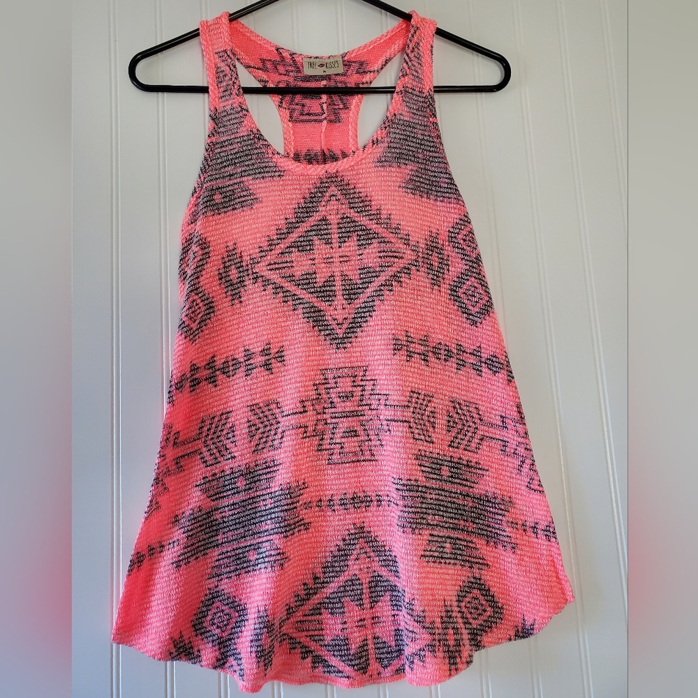 Free Kisses Tank Top Women's Sz M